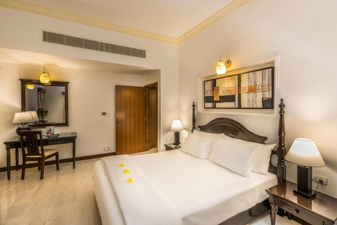 Radisson Blu Resort, Goa 5*